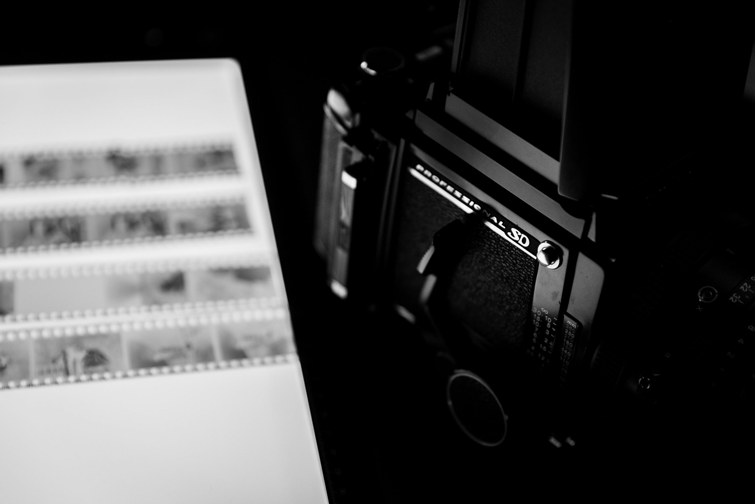 Lire la suite à propos de l’article Pourquoi je mélange argentique et numérique en mariage